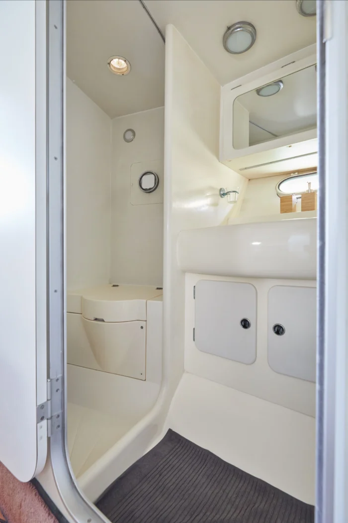 Bathroom with sink and mirror on Sunseeker Travado 40 Barracuda yacht
